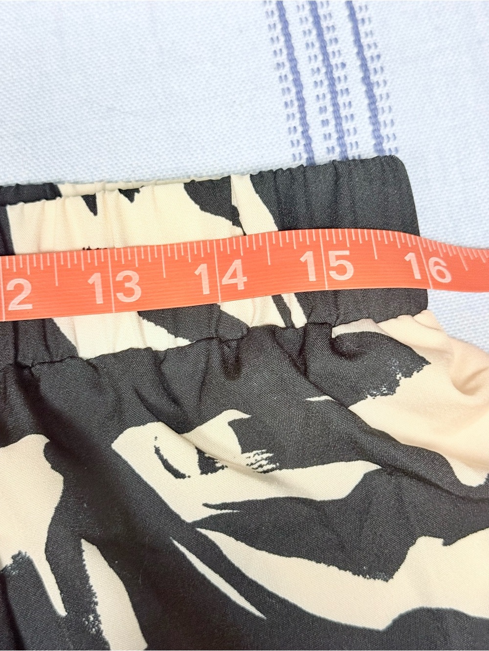 SHEIN Cream & Black Floral Maxi Skirt | Tie Waist | Size XL - NWOT - Picture 6 of 8